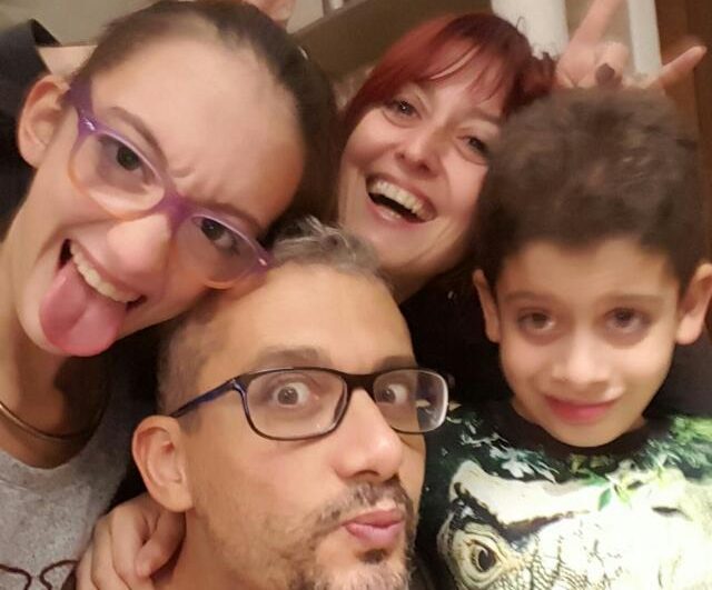 crAzyFamily